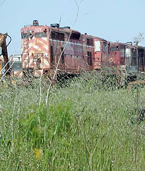 Dead locomotive on Eureka's Ballon Track. File photo