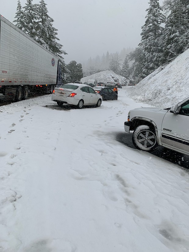Conditions on U.S. Highway 101 in Mendocino around Laytonville just before 6 p.m. - CALTRANS