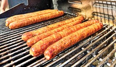 How the Lingui&ccedil;a is Made